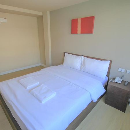 The Sea Bangsaen Hotel Dış mekan fotoğraf
