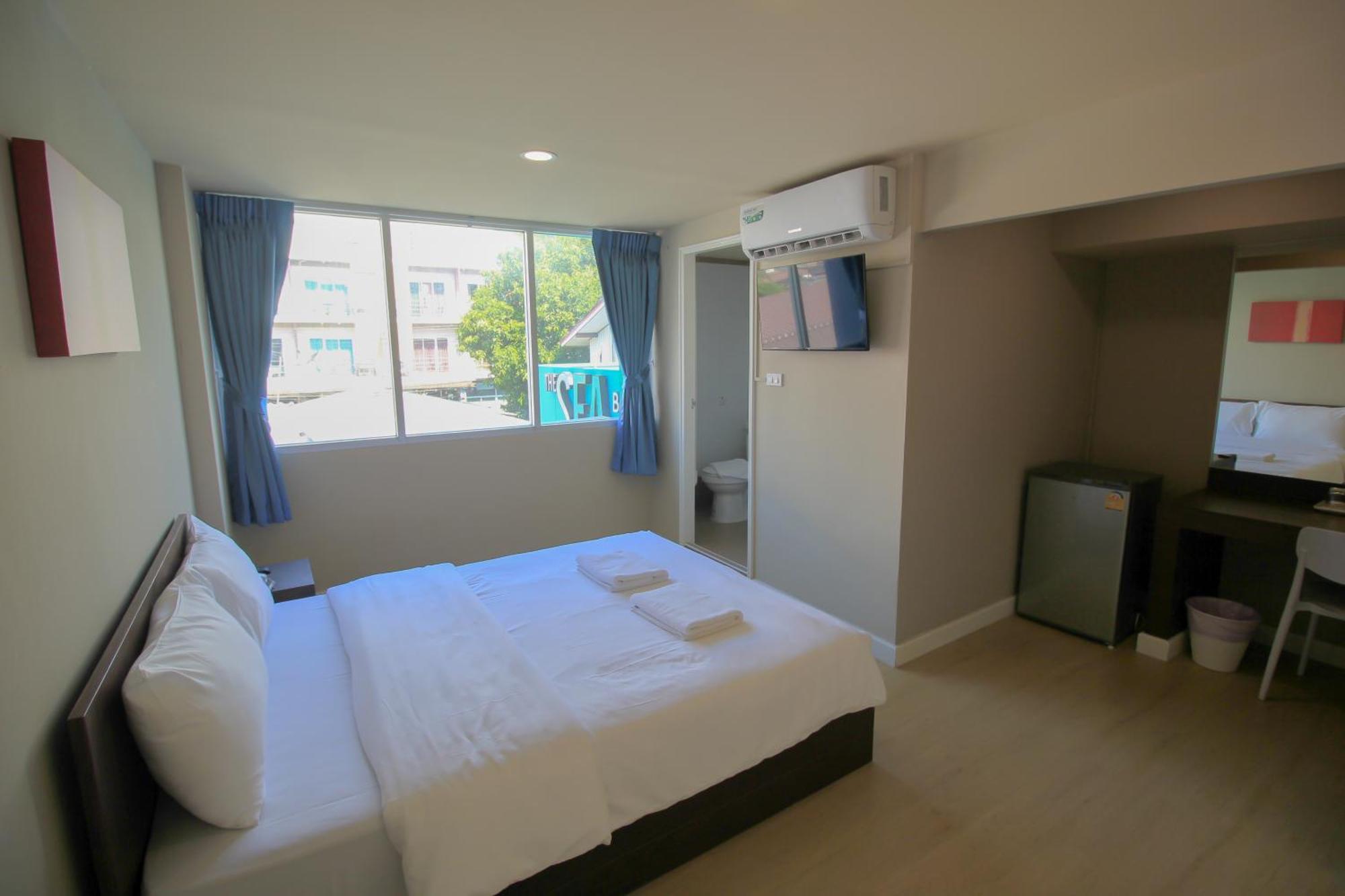 The Sea Bangsaen Hotel Dış mekan fotoğraf