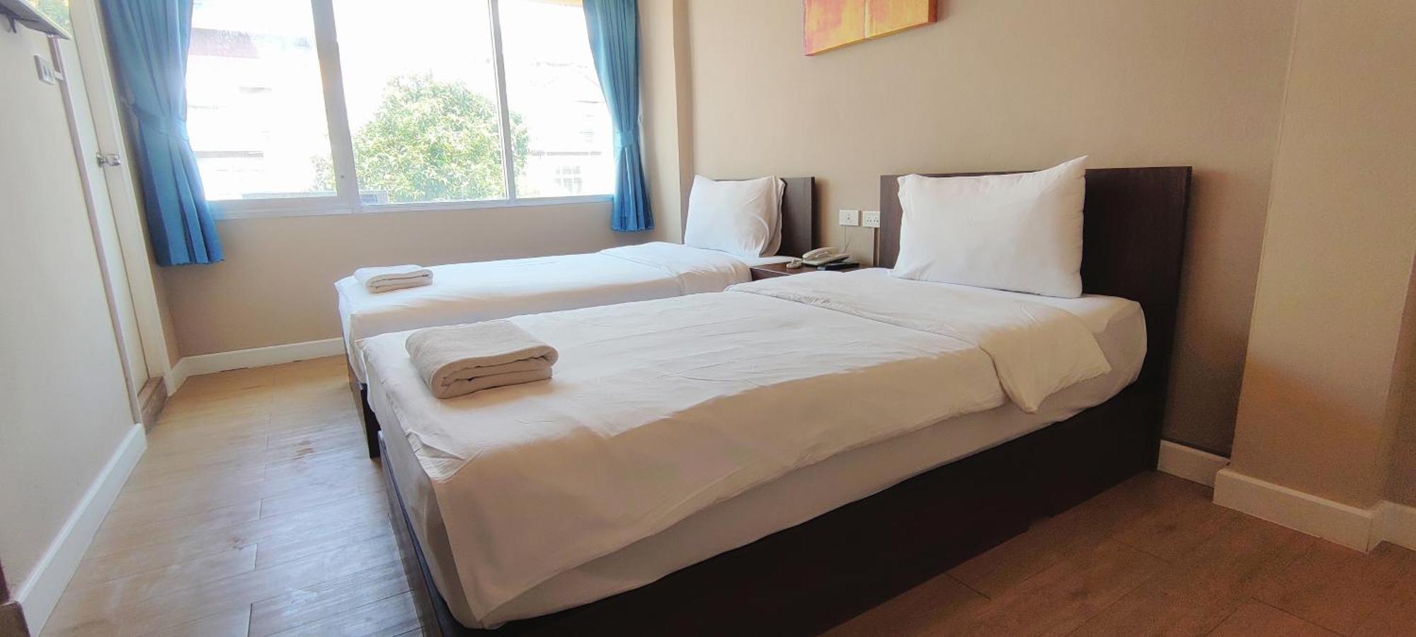 The Sea Bangsaen Hotel Dış mekan fotoğraf